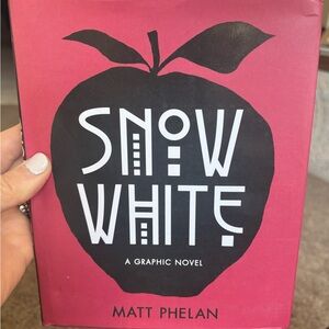 Snow White Graphic Novel by Matt Phelan